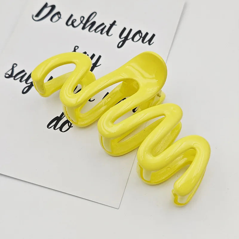 Women Fashion Acrylic Hair Claw Clip Large Wave Style Hairpins Hair Clamps Barrettes Hair Accessories Hairgrip Ponytail Headwear